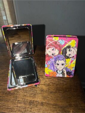 Colorful K Pop Compact Mirror - Pink, Yellow, Purple